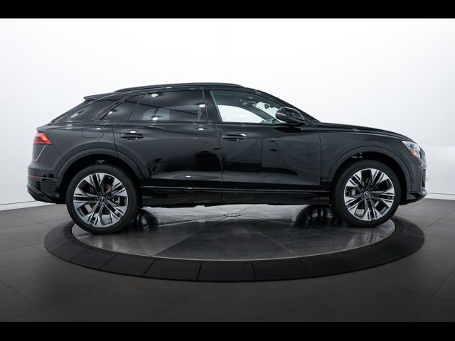 2025 Audi Q8 Premium Plus