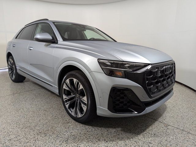 2025 Audi Q8 Premium Plus