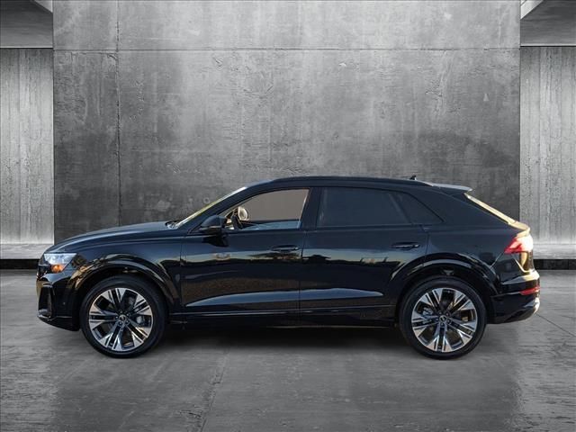 2025 Audi Q8 Premium Plus