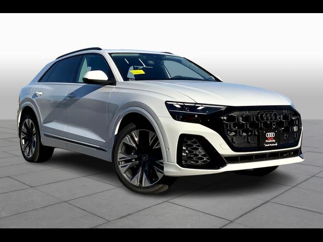 2025 Audi Q8 Premium Plus