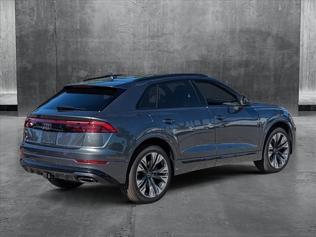 2025 Audi Q8 Premium Plus