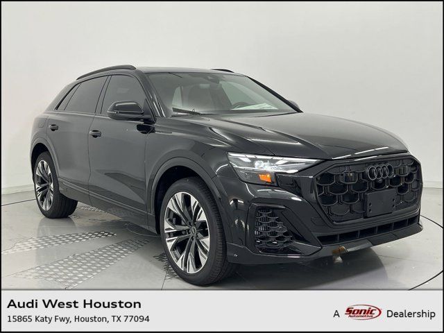 2025 Audi Q8 Premium Plus