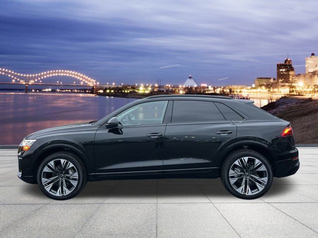 2025 Audi Q8 Premium Plus