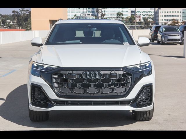 2025 Audi Q8 Premium Plus