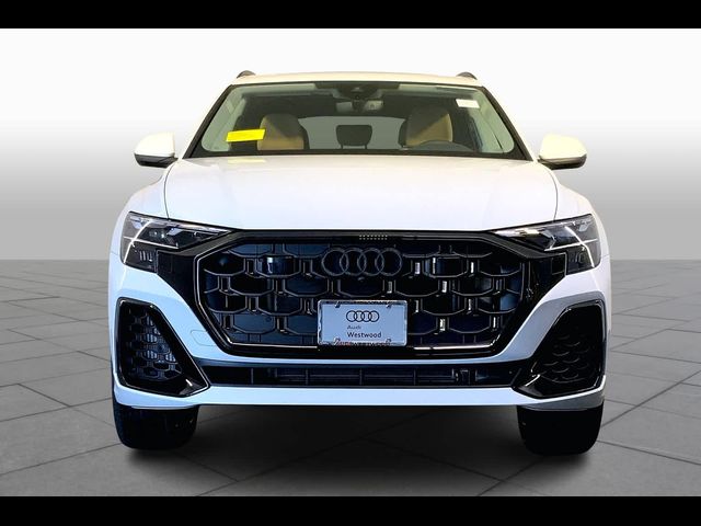 2025 Audi Q8 Premium Plus