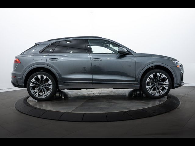 2025 Audi Q8 Premium Plus