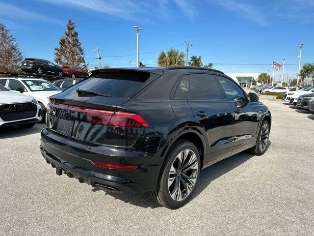 2025 Audi Q8 Premium Plus