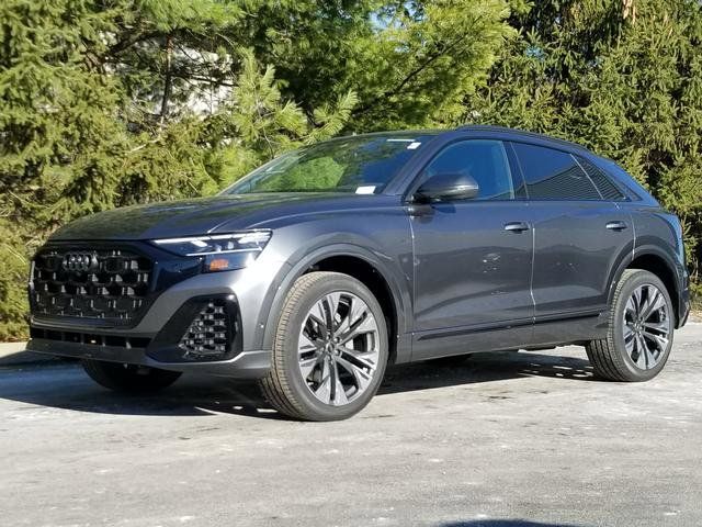 2025 Audi Q8 Premium Plus