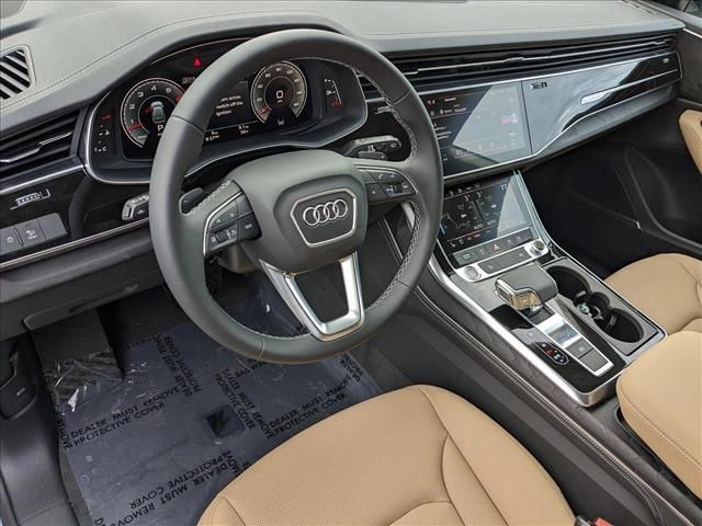 2025 Audi Q8 Premium Plus