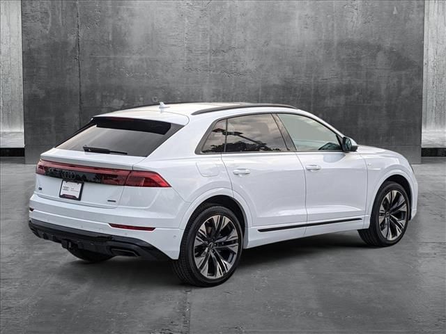 2025 Audi Q8 Premium Plus