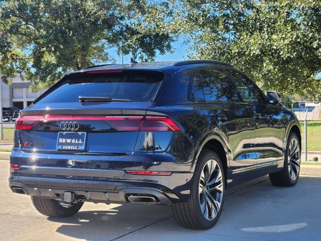 2025 Audi Q8 Premium Plus