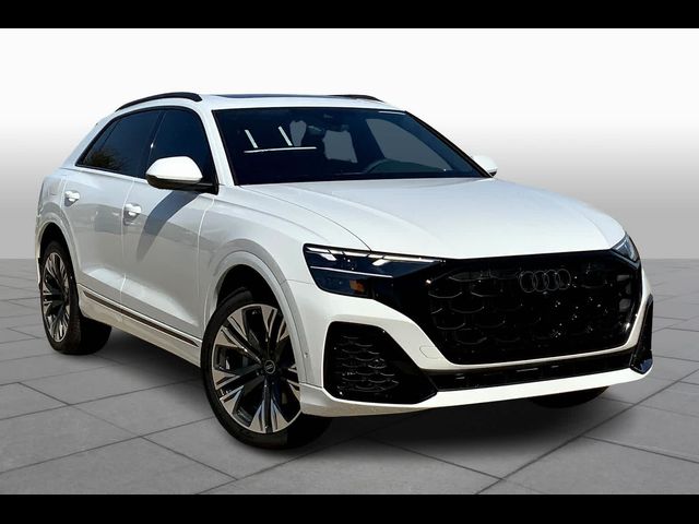 2025 Audi Q8 Premium Plus