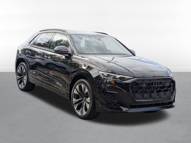 2025 Audi Q8 Premium Plus