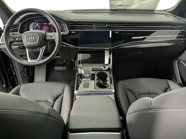 2025 Audi Q8 Premium Plus