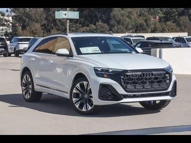 2025 Audi Q8 Premium Plus