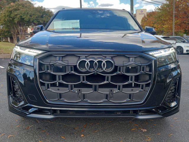 2025 Audi Q8 Premium Plus