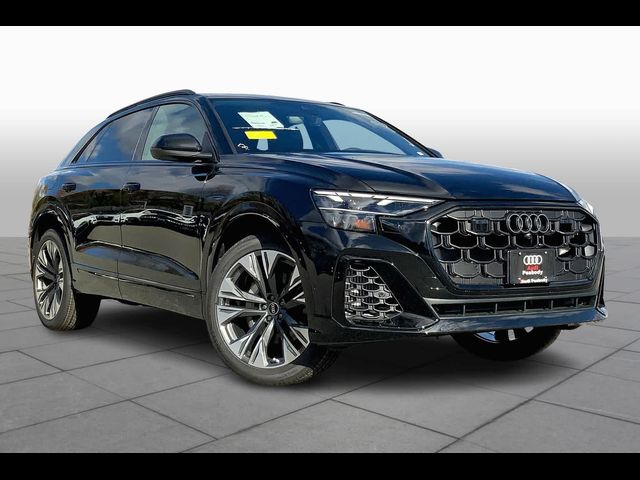 2025 Audi Q8 Premium Plus