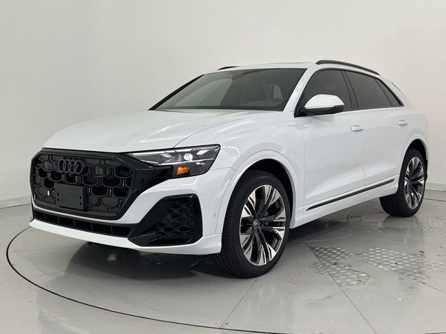 2025 Audi Q8 Premium Plus