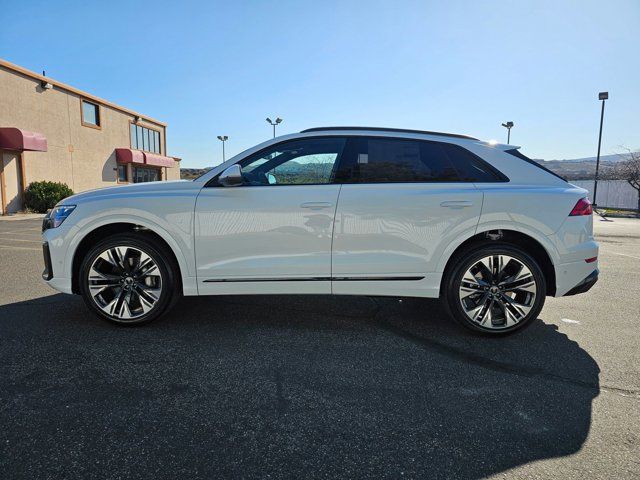 2025 Audi Q8 Premium Plus