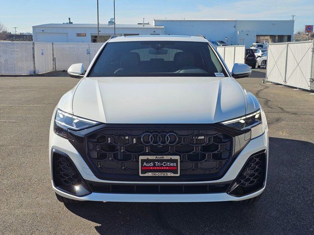 2025 Audi Q8 Premium Plus