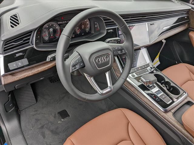 2025 Audi Q8 Premium Plus