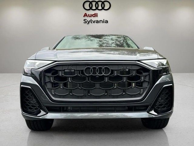 2025 Audi Q8 Premium Plus