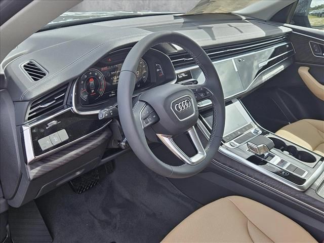 2025 Audi Q8 Premium Plus