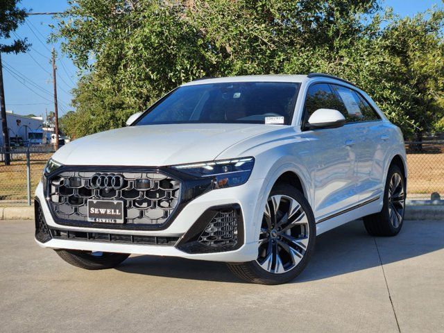 2025 Audi Q8 Premium Plus