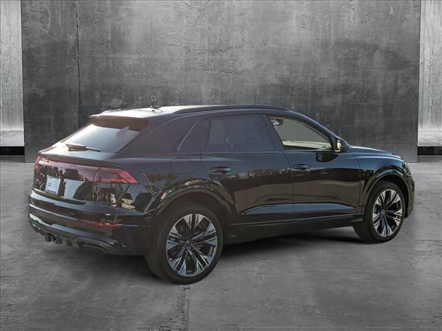 2025 Audi Q8 Premium Plus