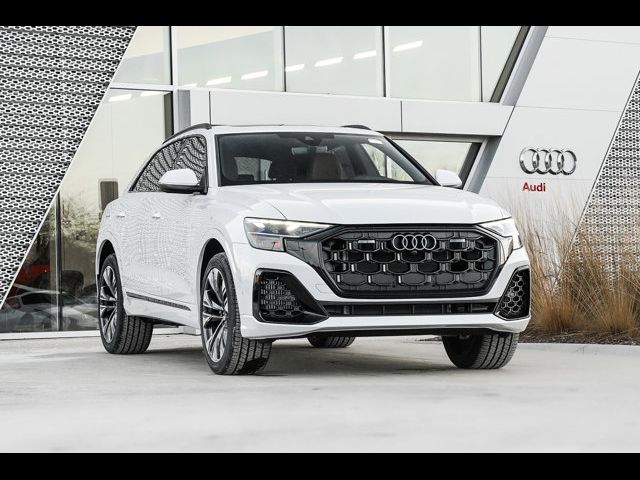 2025 Audi Q8 Premium Plus