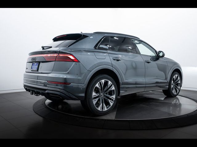 2025 Audi Q8 Premium Plus