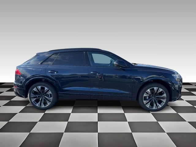 2025 Audi Q8 Premium Plus