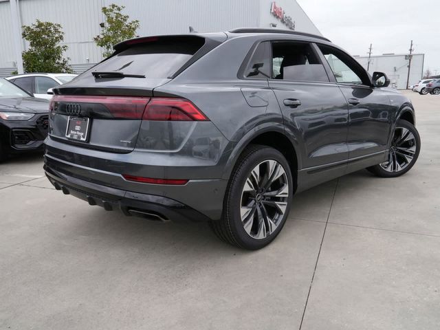 2025 Audi Q8 Premium Plus