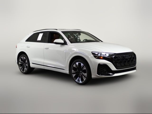 2025 Audi Q8 Premium Plus