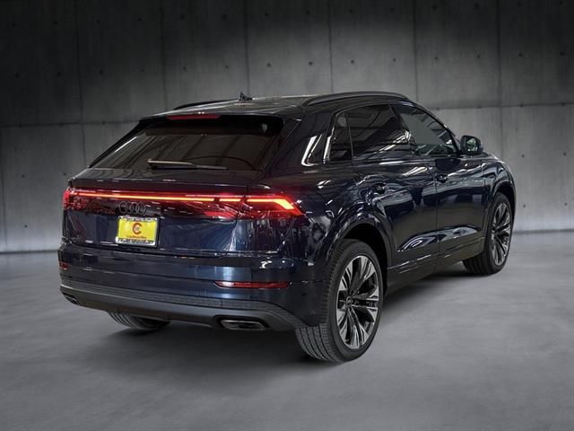 2025 Audi Q8 Premium Plus