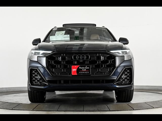 2025 Audi Q8 Premium Plus