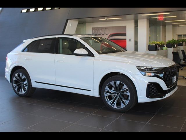 2025 Audi Q8 Premium Plus