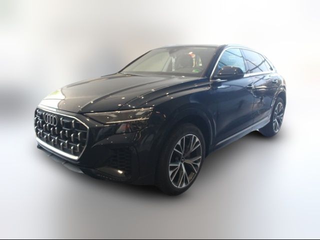2025 Audi Q8 Premium