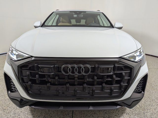 2025 Audi Q8 Prestige