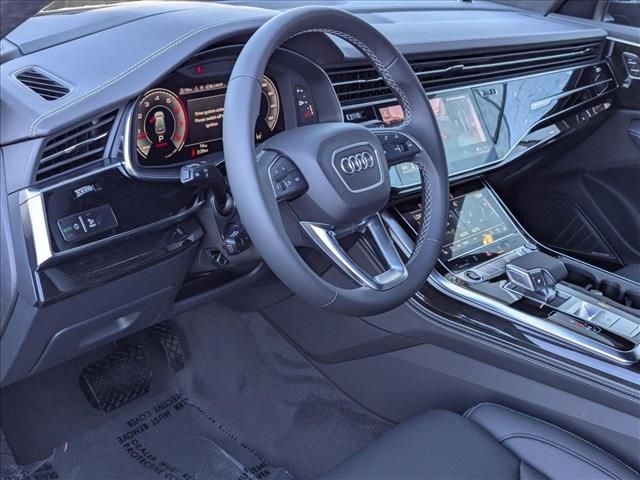 2025 Audi Q8 Prestige