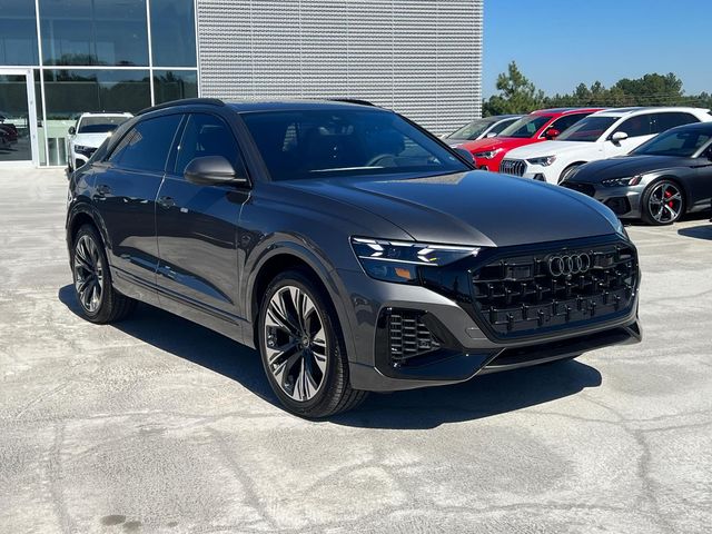 2025 Audi Q8 Prestige