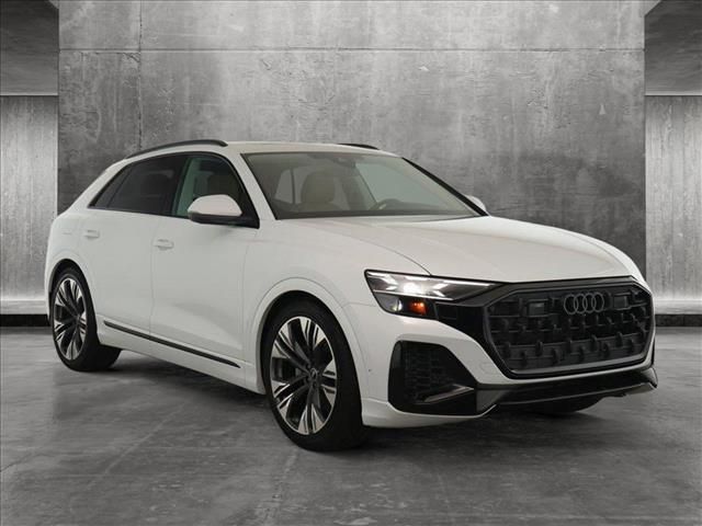 2025 Audi Q8 Prestige