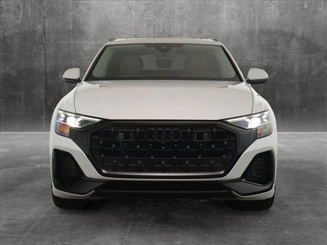 2025 Audi Q8 Prestige