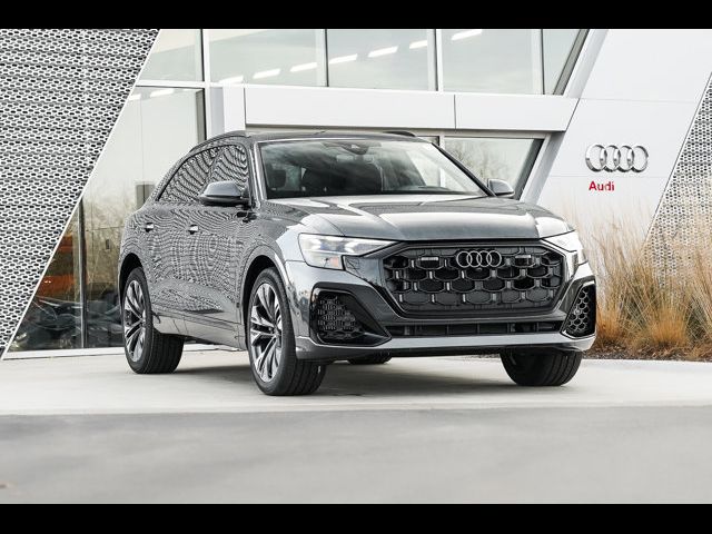 2025 Audi Q8 Prestige