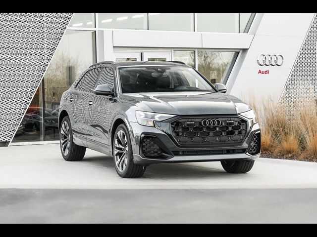 2025 Audi Q8 Prestige