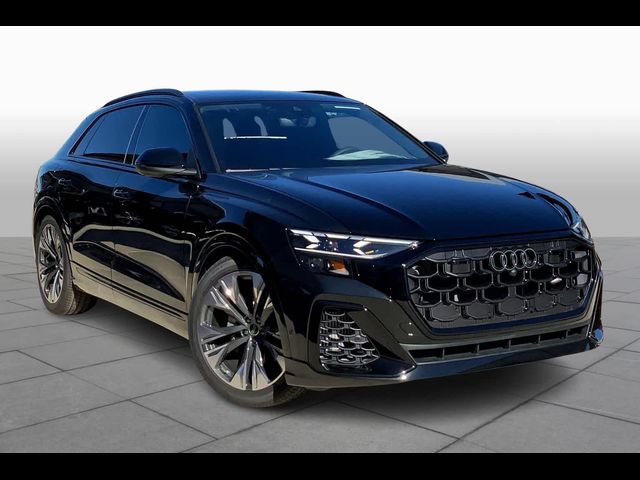 2025 Audi Q8 Prestige