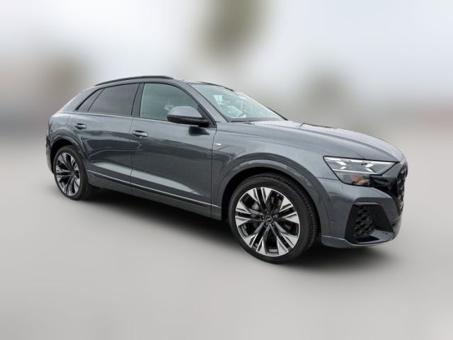 2025 Audi Q8 Prestige