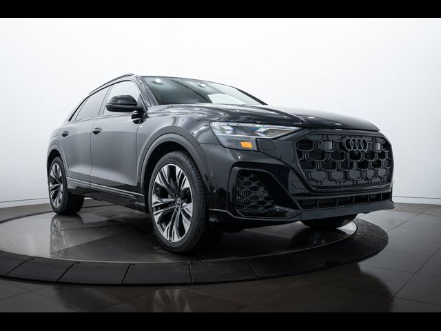 2025 Audi Q8 Prestige