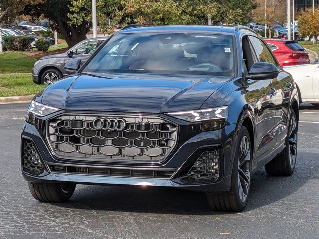 2025 Audi Q8 Prestige