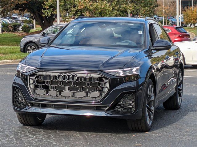 2025 Audi Q8 Prestige